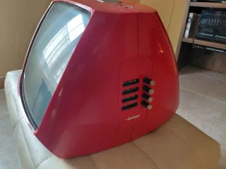 Televisor Vintage Inter Rojo