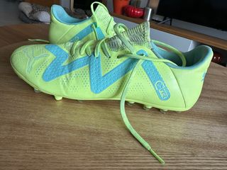 Botas Fútbol Puma Future Play MG talle 45