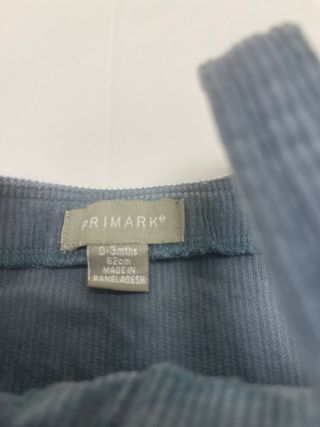 Vestido de bebé de pana