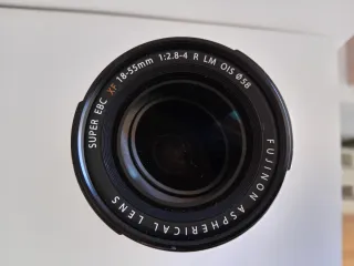 Objetivo Fujifilm XF 18-55mm para reparar
