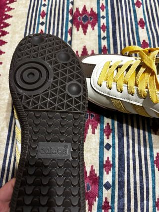 Adidas Samba Blancas y Amarillas