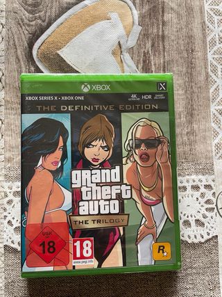 Pacchetto 2 giochi Xbox Series X: GTA Trilogy e Fenyx