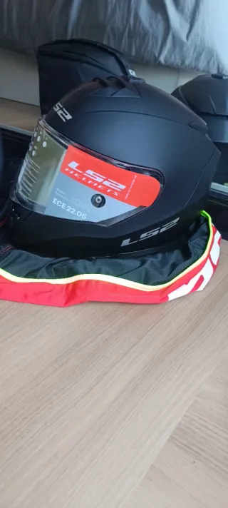 Casco LS2 Negro