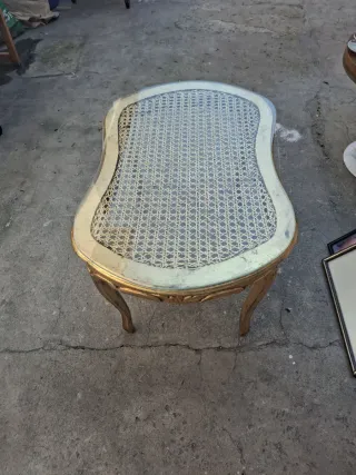 Mesa auxiliar antigua caña y madera