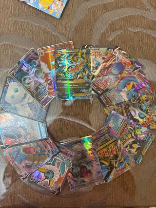 Cartas Pokémon Variadas