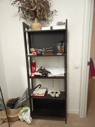 Estantería de Madera Negra