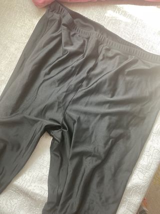 Burkini de verano rosa y negro
