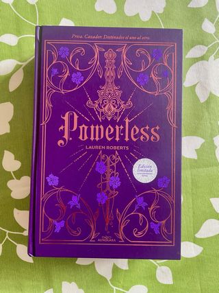 Powerless (edición especial limitada) (Saga Pow...