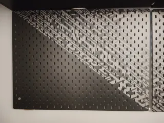 Tableros perforados de madera y accesorios