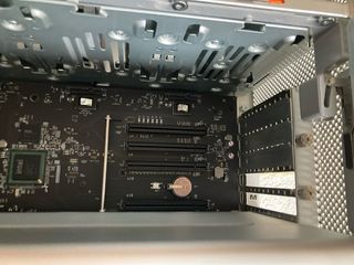 Mac Pro 4.1 -> 5.1 Placa Base + Chasis