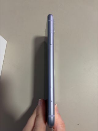 iPhone 11 128GB Morado