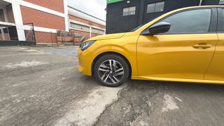 Peugeot 208 BlueHDi 100 Allure 73 kW (100 CV)