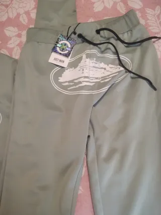 Chándal JUST MAN Talla L sin usar
