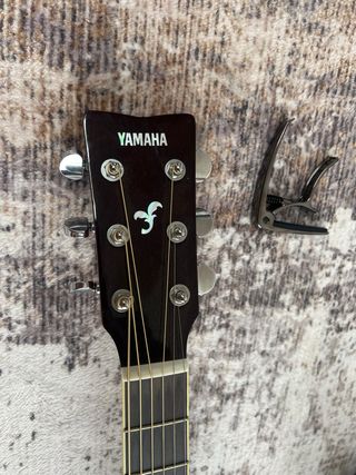 Guitarra Yamaha FGC-TA Transacústica