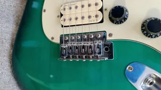 Guitarra Eléctrica Entwisthe EST 100 Verde