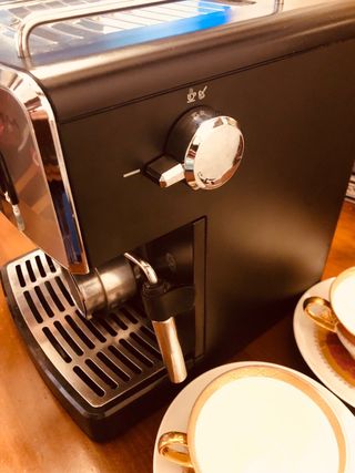 Cafetera Espresso Saeco Estrosa