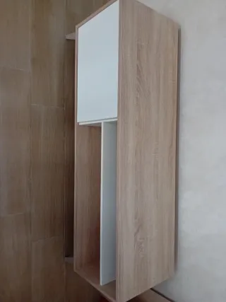 Mueble de madera