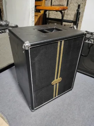 Harley Benton Solidbass 210T