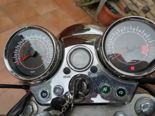 Moto Hyosung Aquila 250 i - Año 2016