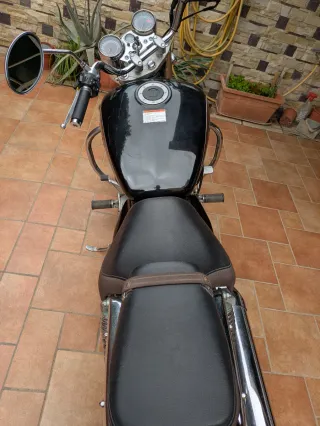 Moto Hyosung Aquila 250 i - Año 2016