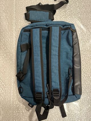 Mochila American Tourister Azul y Negra