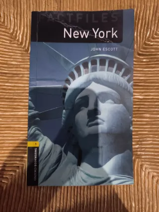 Oxford Bookworms Library Factfiles: Level 1: Ne...