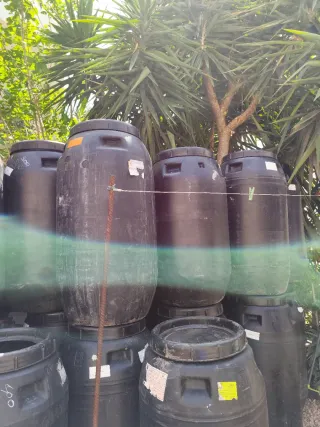 Bidones 220l con tapadera de rosca