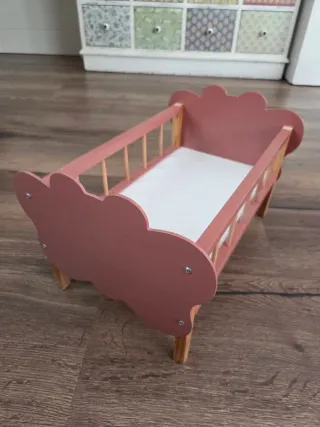 Cuna de juguete para bebé rosa