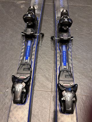 Esquís Head Supershape Titan 25-26