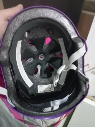 PATINES SOLAMENTE USADOS 1 OCASION. TALLA 37
