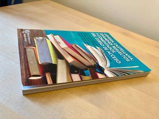 MANUAL LENGUA ESPAÑOLA Y EXAMENES RESUELTOS UNED