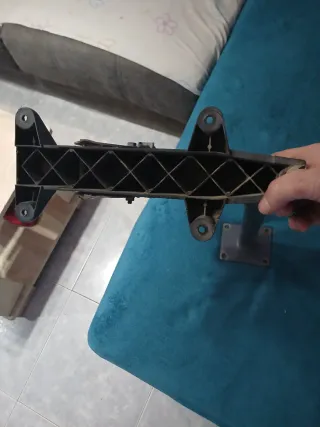 Soporte pared antena TV