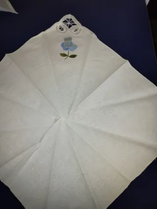 4Guardanapos de Pano Bordados