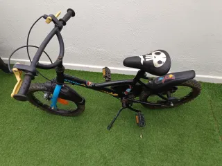 Bicicleta infantil Btwin 16 con ruedas de entrenam