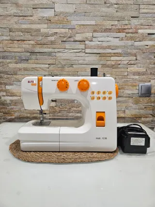 Máquina de coser Alfa Practica 1238