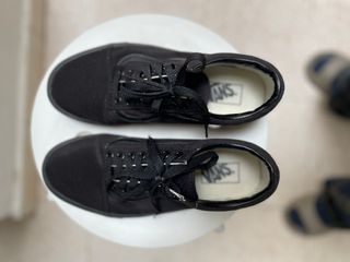 Vans Old Skool Negras Talla 40.5 (US 8)