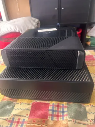 2 Xbox para piezas