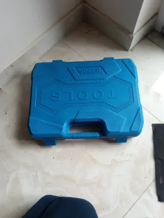 Kit attrezzi 108 pezzi chiavi a bussola valigetta