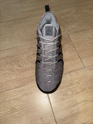 Nike Vapormax Plus Gris