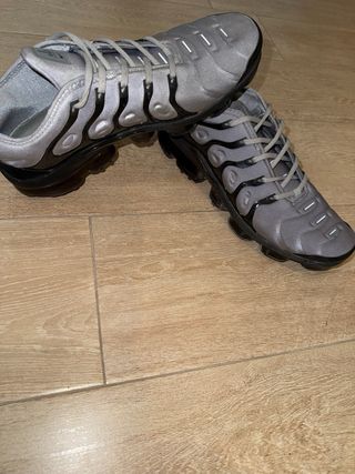 Nike Vapormax Plus Gris
