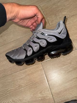 Nike Vapormax Plus Gris