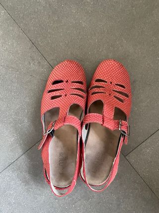Sandalias Rojo Coral Serpiente Talla 39