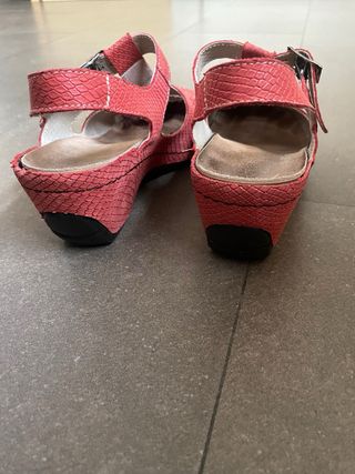 Sandalias Rojo Coral Serpiente Talla 39