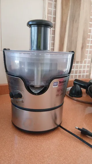 Exprimidor Eléctrico Tefal