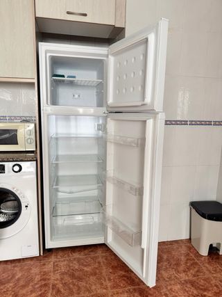 Frigorífico con congelador ARTICA