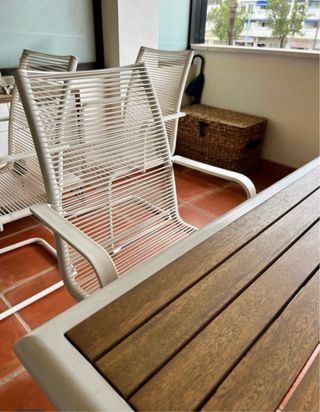 Conjunto mesa y 4 sillones exterior/interior