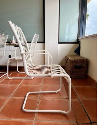 Conjunto mesa y 4 sillones exterior/interior