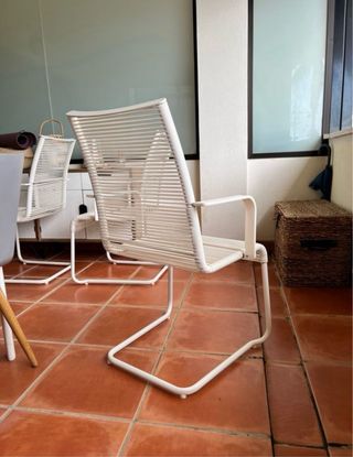 Conjunto mesa y 4 sillones exterior/interior