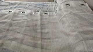 2 cortines visillo blanques