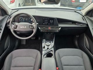 Kia Niro 1.6 GDi PHEV 135kW (183CV) Concept